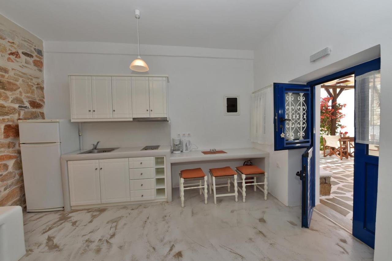 דירות Tinos Peristerionas מראה חיצוני תמונה